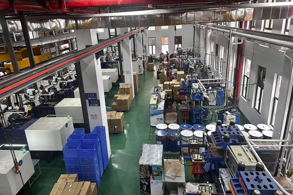 Overview of Songxin's production floor and manufacturing equipment